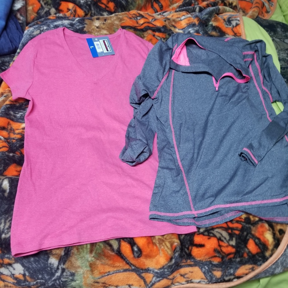 Pullover and t-shirt